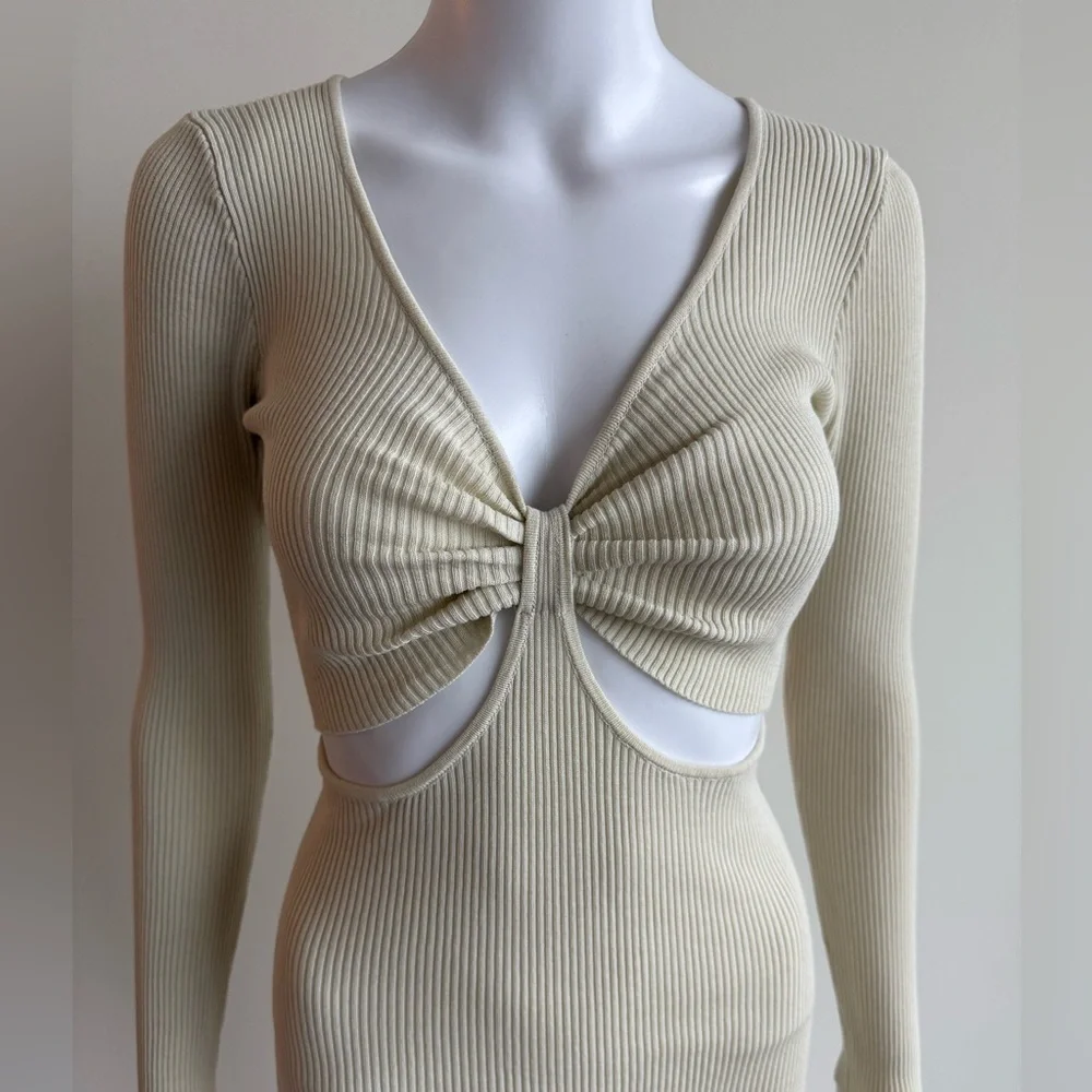 LILLY’S KLOSET Beige Sweater Bodycon Cutout Midi Dress